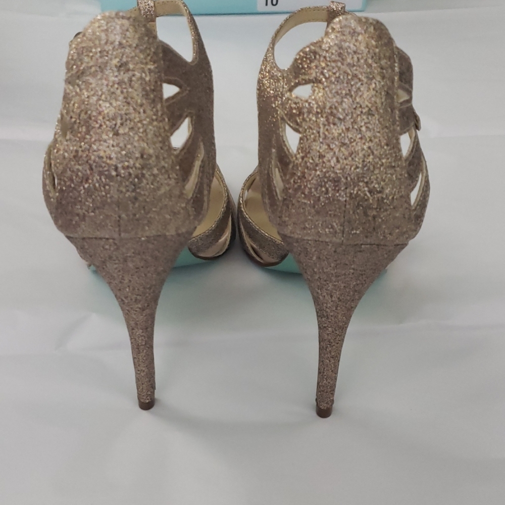 BNIB Betsey Johnson SB-TEE T Strap Heels - Picture 5 of 8